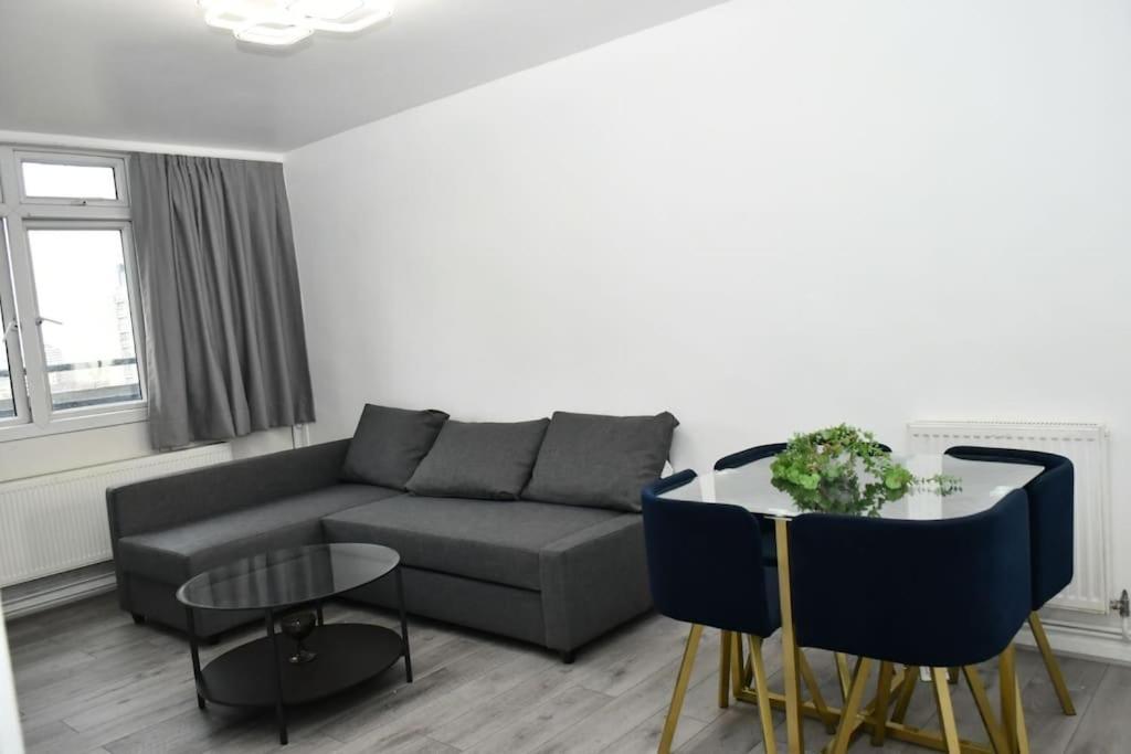 Home Away From Home Λονδίνο Εξωτερικό φωτογραφία
